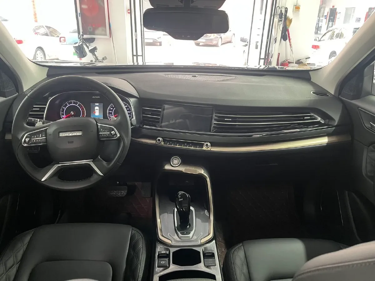 2020 Haval H6 1.5T 169HP L4 7DCT,autocango,china used car exporter,china ev exporter,chinese used car exporter,chinese used ev exporter