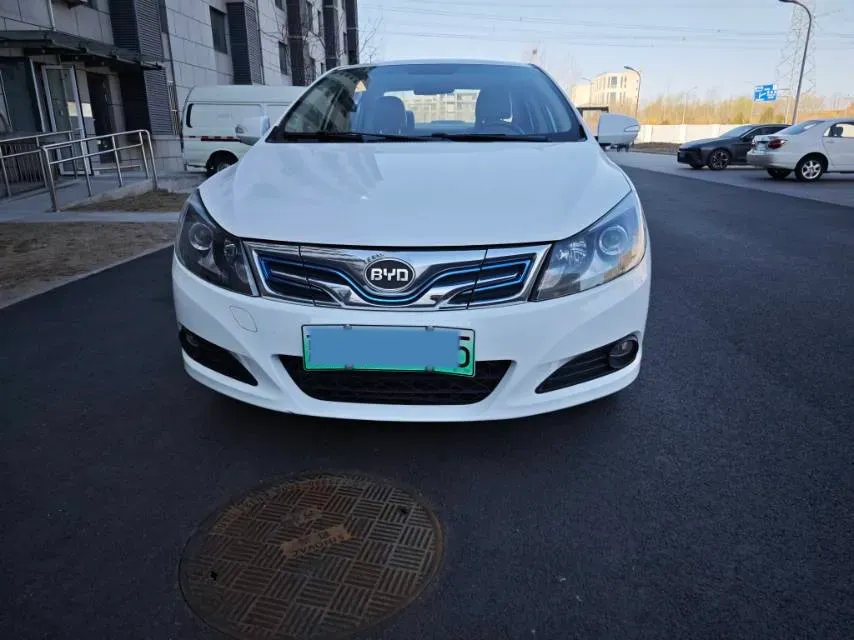 2018 BYD e5 BEV 60.48KWH,autocango,china used car exporter,china ev exporter,chinese used car exporter,chinese used ev exporter