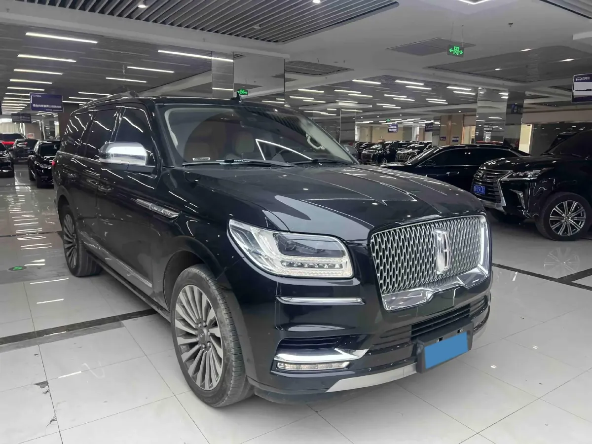 2018 Mercedes-Benz GLS Class 3.0T 333HP V6 9AT,autocango,china used car exporter,china ev exporter,chinese used car exporter,chinese used ev exporter