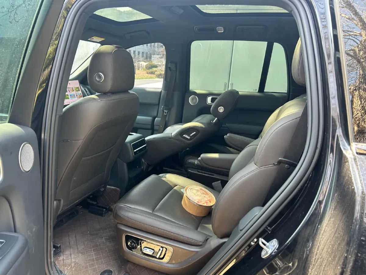 2023 Li L7 Range Extended 154HP REEV 40.9KWH,autocango,china used car exporter,china ev exporter,chinese used car exporter,chinese used ev exporter