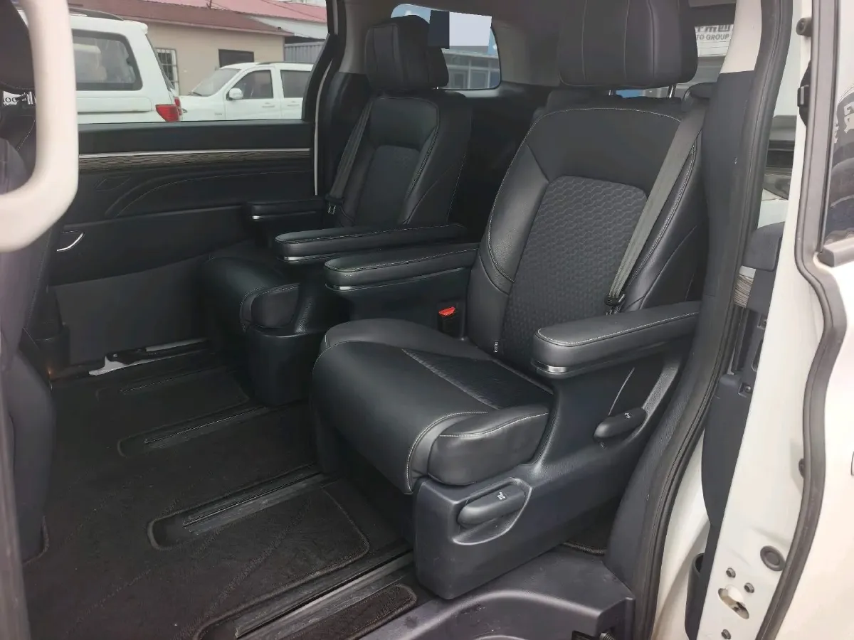 2023 GAC Trumpchi M8 2.0T 252HP L4 8AT,autocango,china used car exporter,china ev exporter,chinese used car exporter,chinese used ev exporter