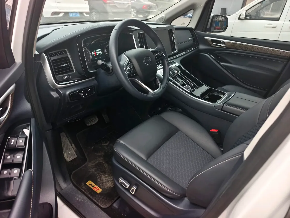 2023 GAC Trumpchi M8 2.0T 252HP L4 8AT,autocango,china used car exporter,china ev exporter,chinese used car exporter,chinese used ev exporter