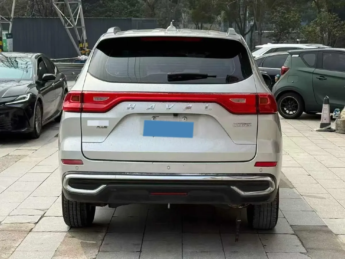 2023 Haval M6 1.5T 150HP L4 7DCT,autocango,china used car exporter,china ev exporter,chinese used car exporter,chinese used ev exporter