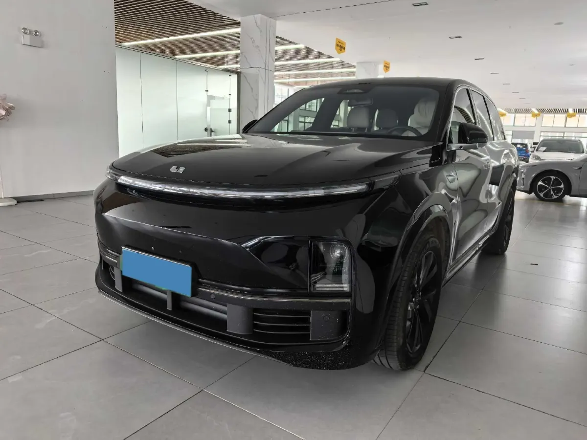 2023 Li L7 Range Extended 154HP REEV 40.9KWH,autocango,china used car exporter,china ev exporter,chinese used car exporter,chinese used ev exporter