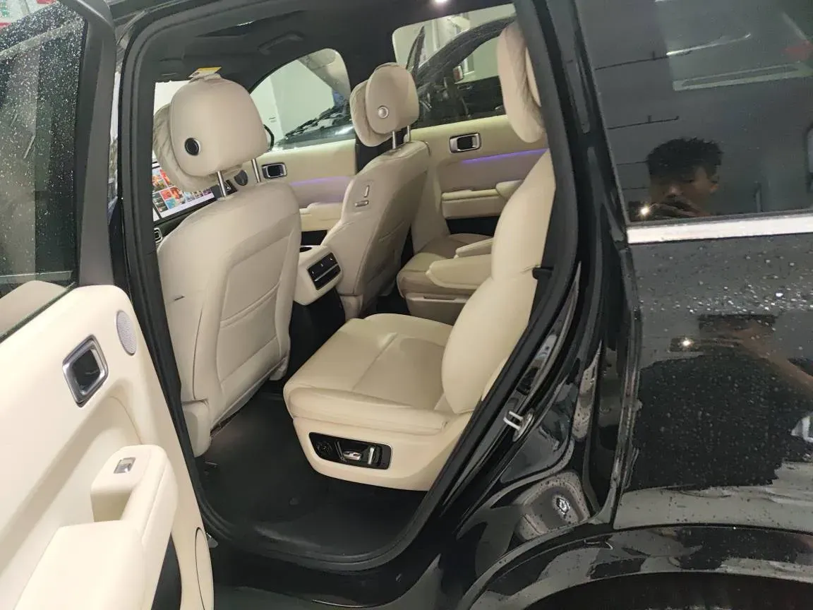 2023 Li L7 Range Extended 154HP REEV 40.9KWH,autocango,china used car exporter,china ev exporter,chinese used car exporter,chinese used ev exporter