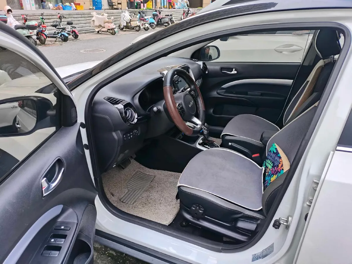 2021 Kia KX1 1.4L 100HP L4 CVT,autocango,china used car exporter,china ev exporter,chinese used car exporter,chinese used ev exporter