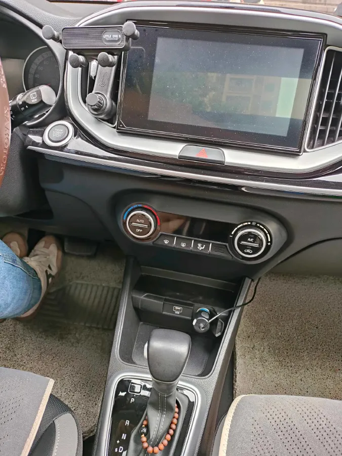 2021 Kia KX1 1.4L 100HP L4 CVT,autocango,china used car exporter,china ev exporter,chinese used car exporter,chinese used ev exporter