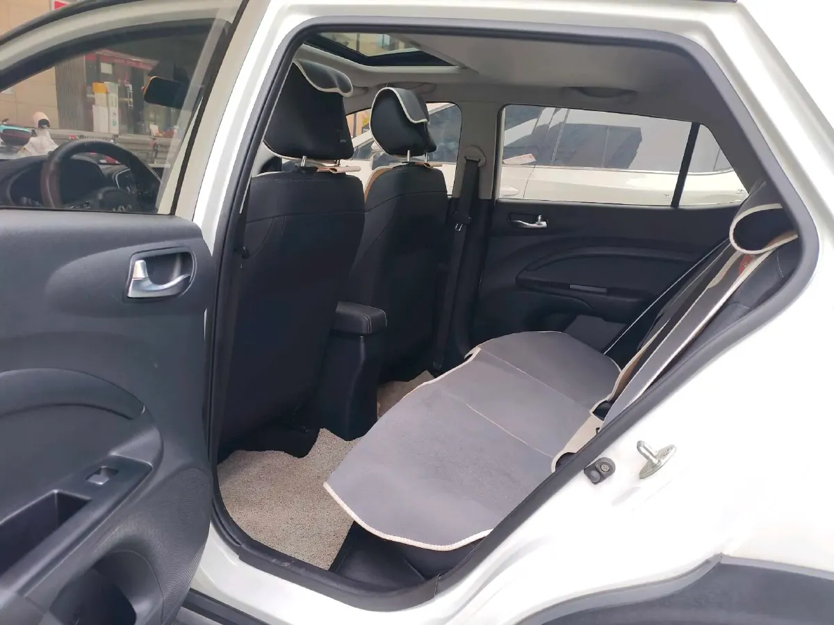 2021 Kia KX1 1.4L 100HP L4 CVT,autocango,china used car exporter,china ev exporter,chinese used car exporter,chinese used ev exporter