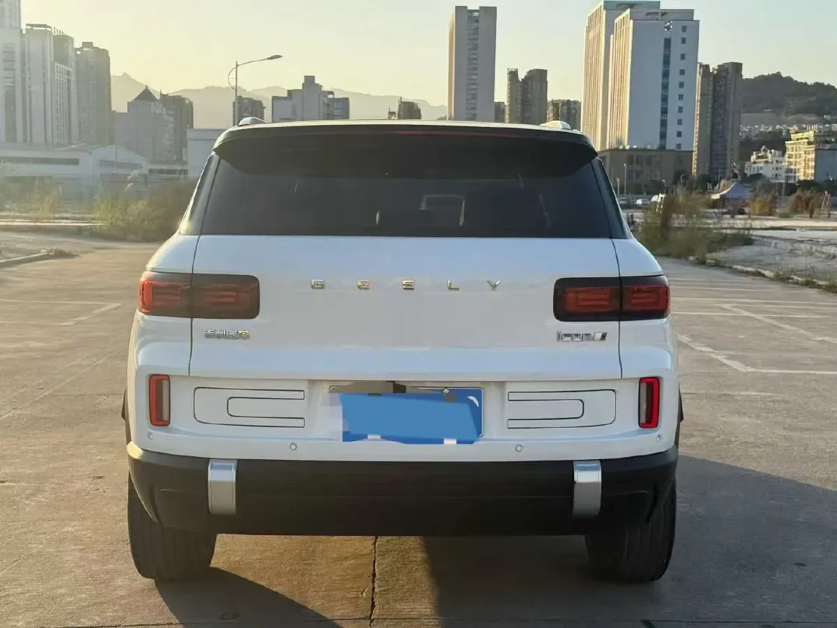 2022 Geely ICON 1.5T 177HP L3 6AT,autocango,china used car exporter,china ev exporter,chinese used car exporter,chinese used ev exporter