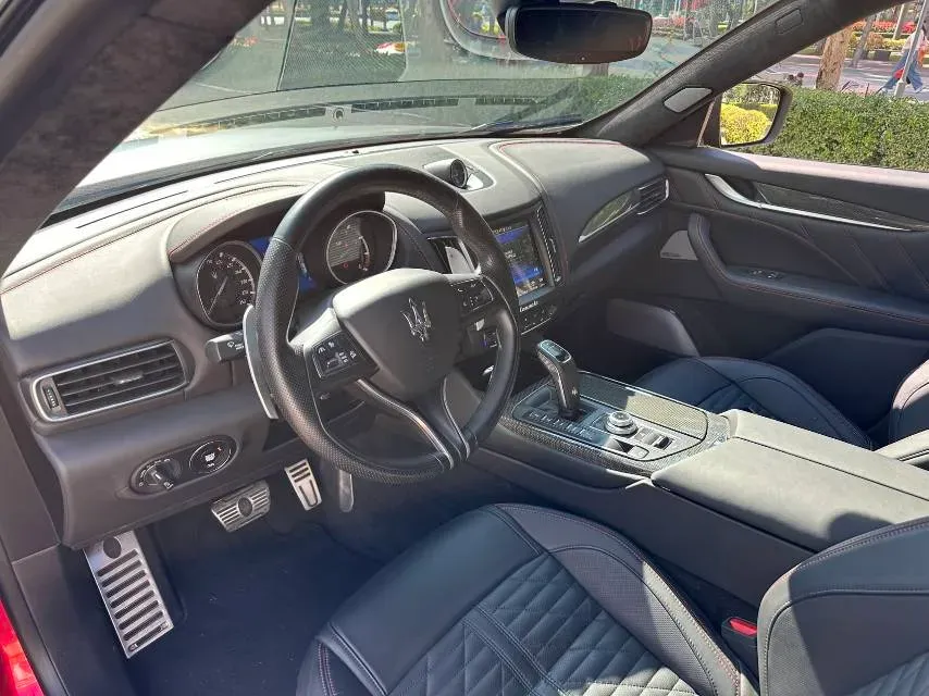 2019 Maserati Levante 3.8T 550HP V8 8AT,autocango,china used car exporter,china ev exporter,chinese used car exporter,chinese used ev exporter