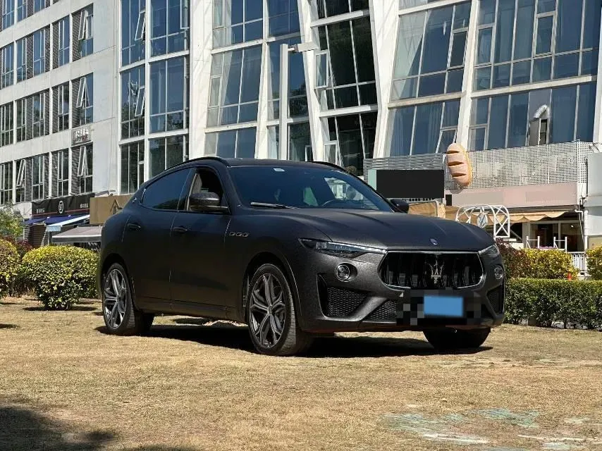 2019 Maserati Levante 3.8T 550HP V8 8AT,autocango,china used car exporter,china ev exporter,chinese used car exporter,chinese used ev exporter
