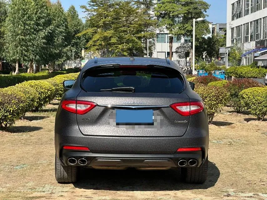 2019 Maserati Levante 3.8T 550HP V8 8AT,autocango,china used car exporter,china ev exporter,chinese used car exporter,chinese used ev exporter
