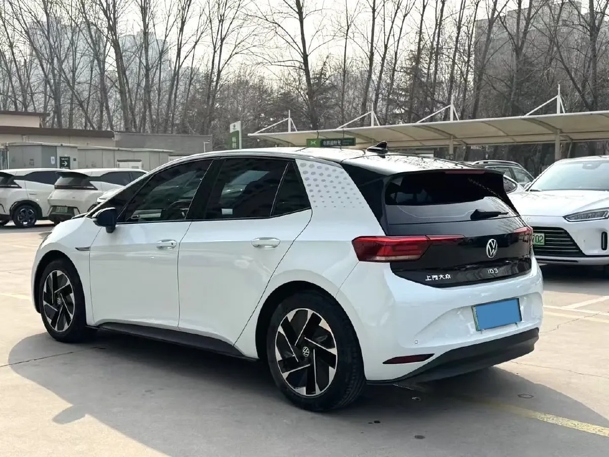 2023 Volkswagen ID.3 BEV 52.8KWH,autocango,china used car exporter,china ev exporter,chinese used car exporter,chinese used ev exporter