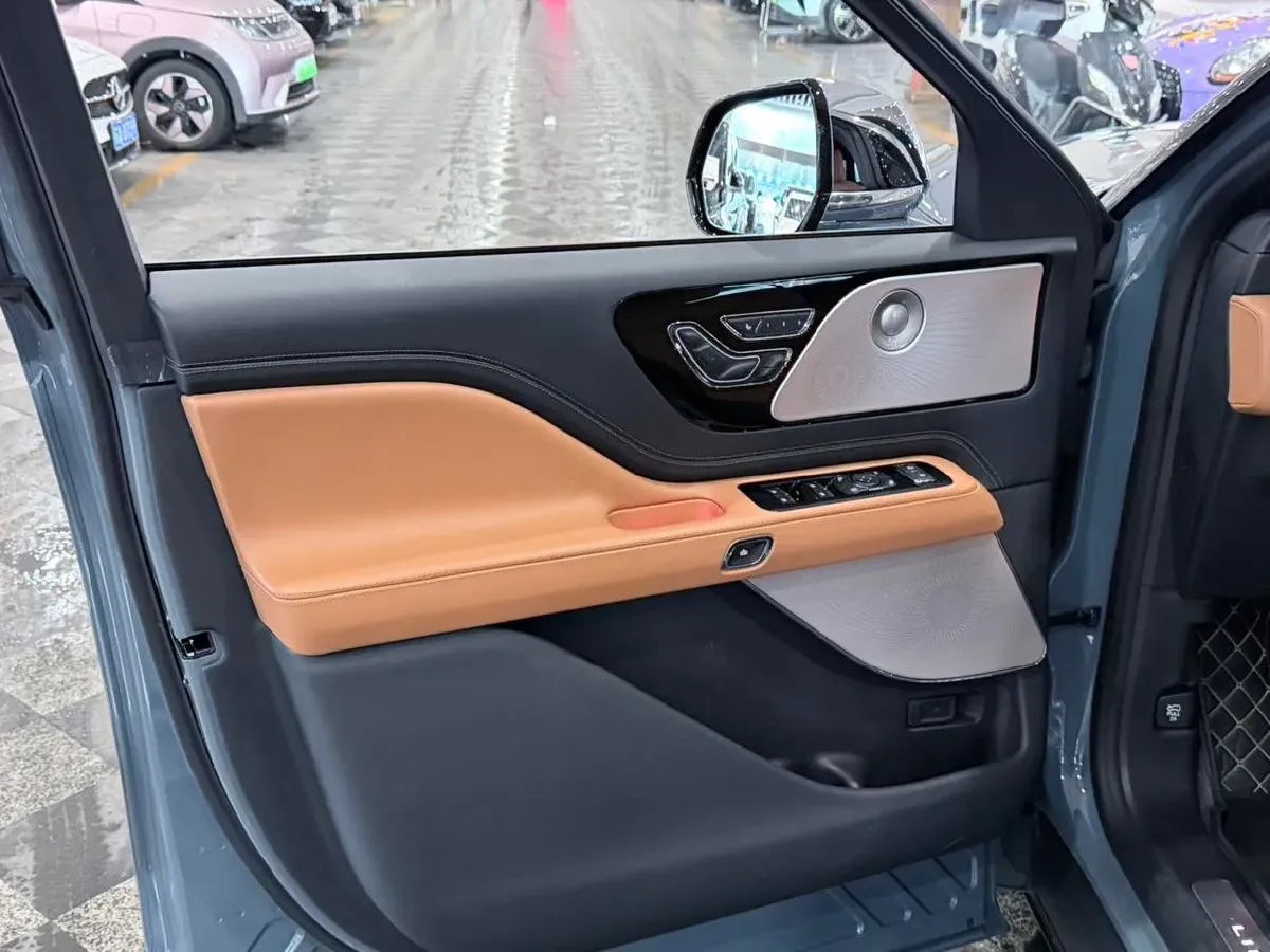 2024 Lincoln Aviator 3.0T 367HP V6 10AT,autocango,china used car exporter,china ev exporter,chinese used car exporter,chinese used ev exporter