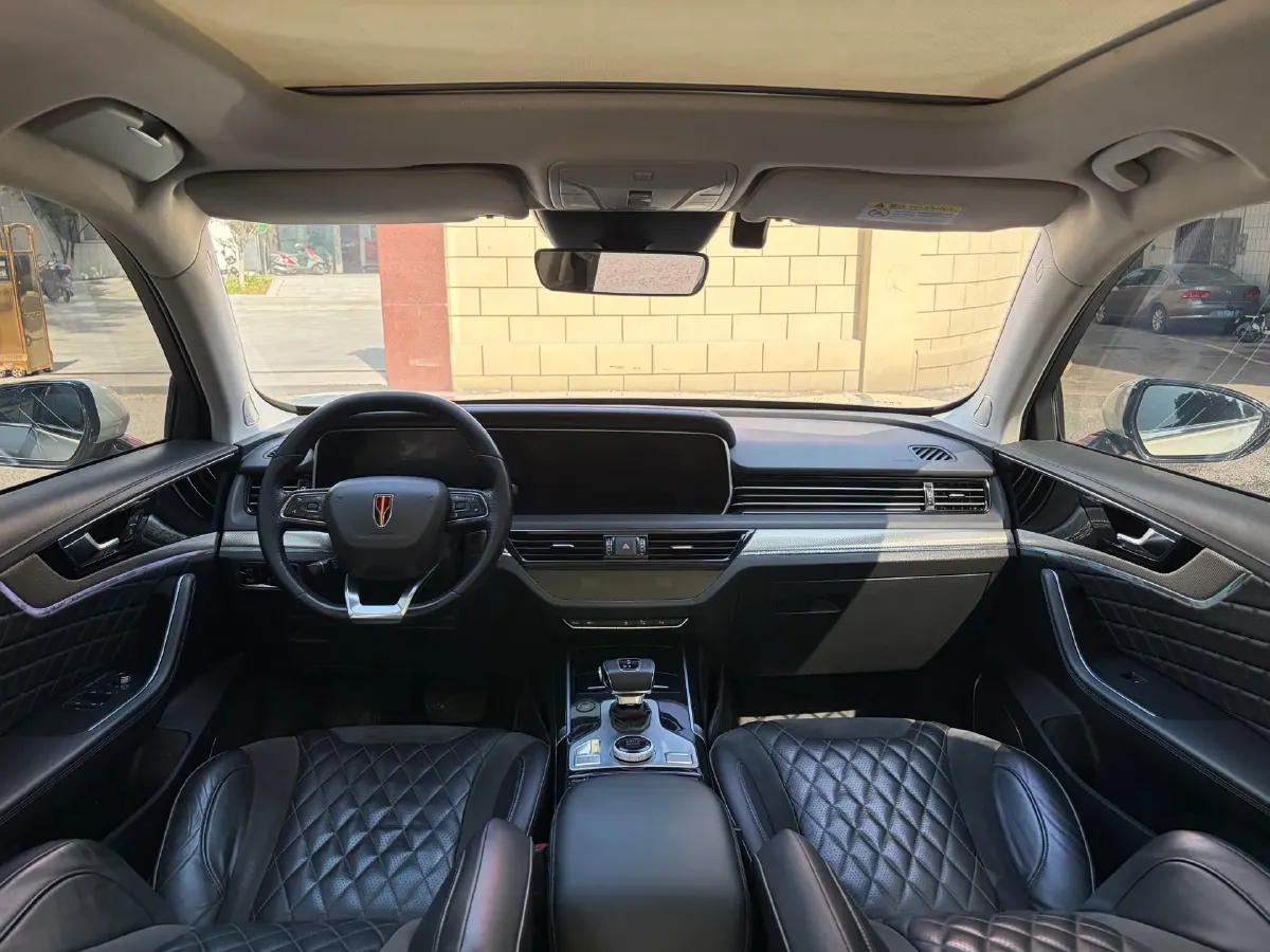 2019 HongQi HS5 2.0T 224HP L4 6AT,autocango,china used car exporter,china ev exporter,chinese used car exporter,chinese used ev exporter