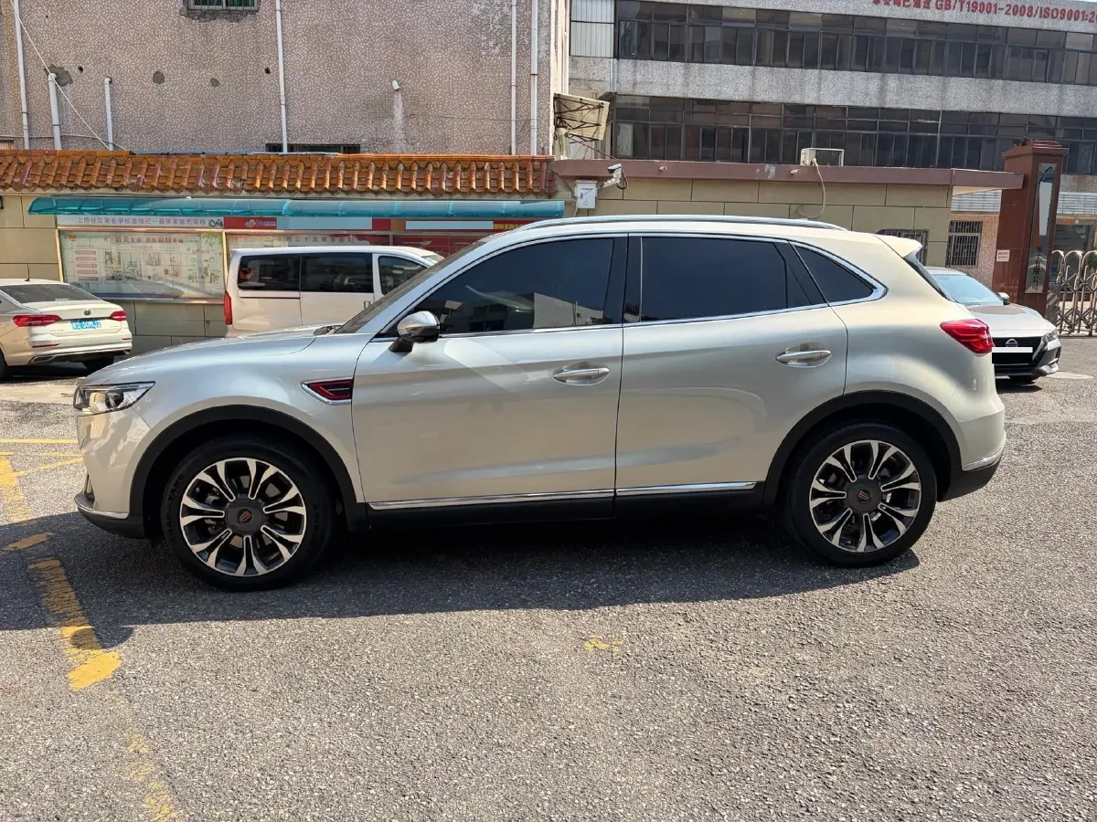 2019 HongQi HS5 2.0T 224HP L4 6AT,autocango,china used car exporter,china ev exporter,chinese used car exporter,chinese used ev exporter