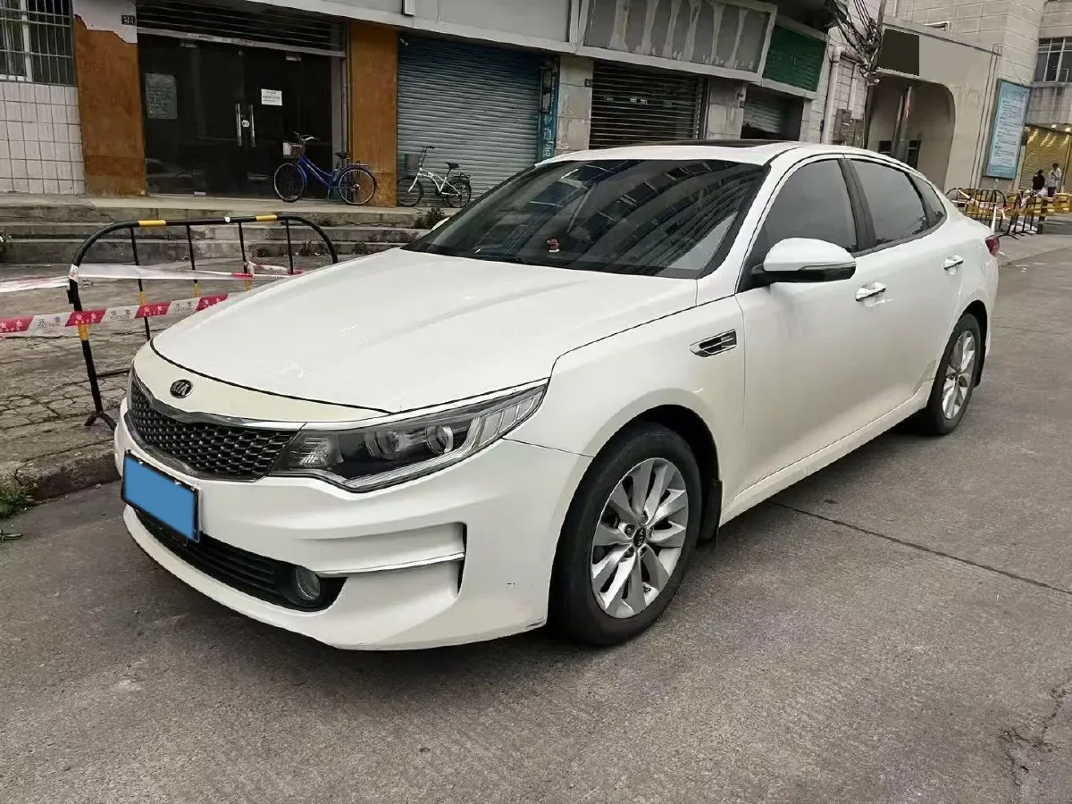 2015 Kia K5 2.0L 162HP L4 6AT,autocango,china used car exporter,china ev exporter,chinese used car exporter,chinese used ev exporter
