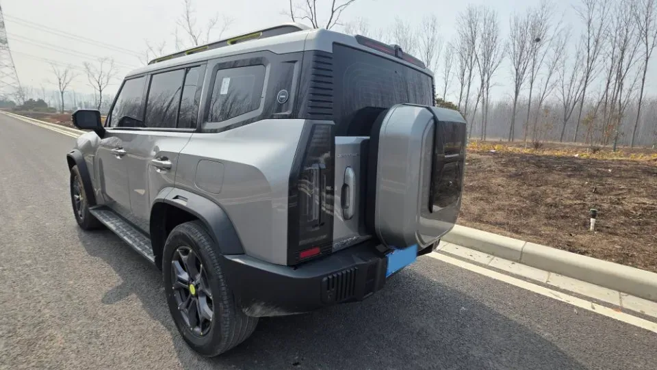 2023 Jetour Traveller 2.0T 254HP L4 7DCT,autocango,china used car exporter,china ev exporter,chinese used car exporter,chinese used ev exporter