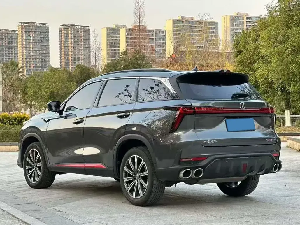 2022 ChangAn CS75 Plus 2.0T 233HP L4 8AT,autocango,china used car exporter,china ev exporter,chinese used car exporter,chinese used ev exporter