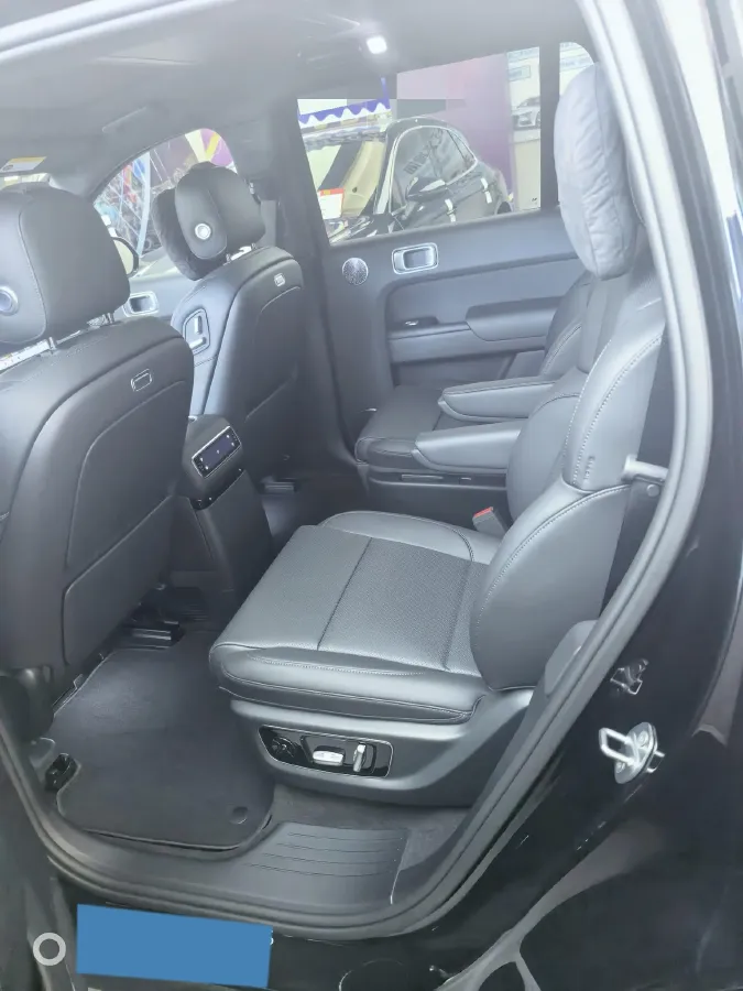 2025 Li L9 Range Extended 154HP REEV,autocango,china used car exporter,china ev exporter,chinese used car exporter,chinese used ev exporter