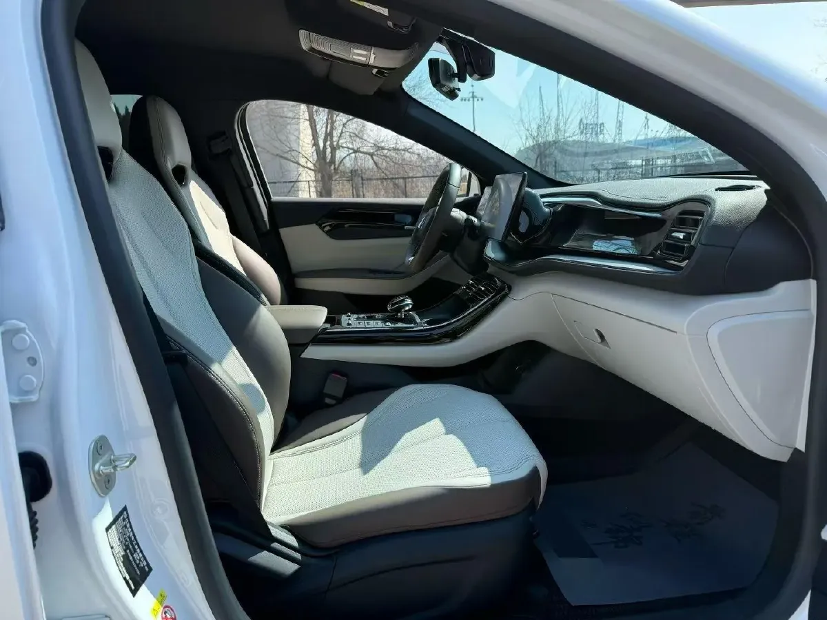 2024 BYD Qin Plus 1.5L 110HP L4 E-CVT PHEV 8.32KWH,autocango,china used car exporter,china ev exporter,chinese used car exporter,chinese used ev exporter