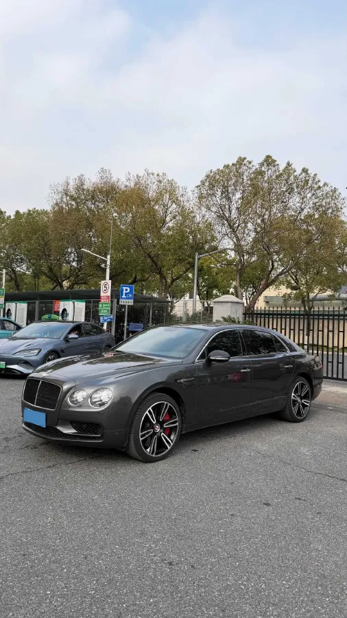 2017 Bentley Flying Spur 4.0T 507HP V8 8AT,autocango,china used car exporter,china ev exporter,chinese used car exporter,chinese used ev exporter