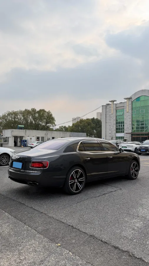 2017 Bentley Flying Spur 4.0T 507HP V8 8AT,autocango,china used car exporter,china ev exporter,chinese used car exporter,chinese used ev exporter