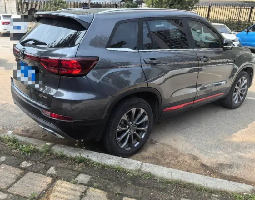 2023 ChangAn CS75 1.5T 188HP L4 7DCT,autocango,china used car exporter,china ev exporter,chinese used car exporter,chinese used ev exporter