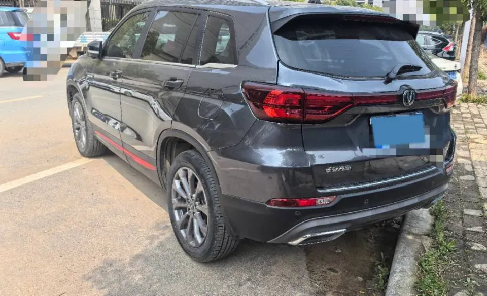 2023 ChangAn CS75 1.5T 188HP L4 7DCT,autocango,china used car exporter,china ev exporter,chinese used car exporter,chinese used ev exporter