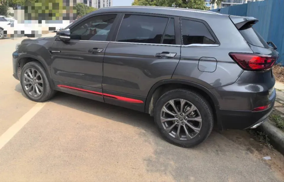 2023 ChangAn CS75 1.5T 188HP L4 7DCT,autocango,china used car exporter,china ev exporter,chinese used car exporter,chinese used ev exporter