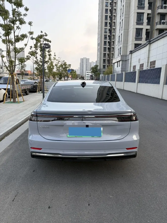 2025 Geely Galaxy A7 1.5L 112HP L4 1DHT PHEV,autocango,china used car exporter,china ev exporter,chinese used car exporter,chinese used ev exporter