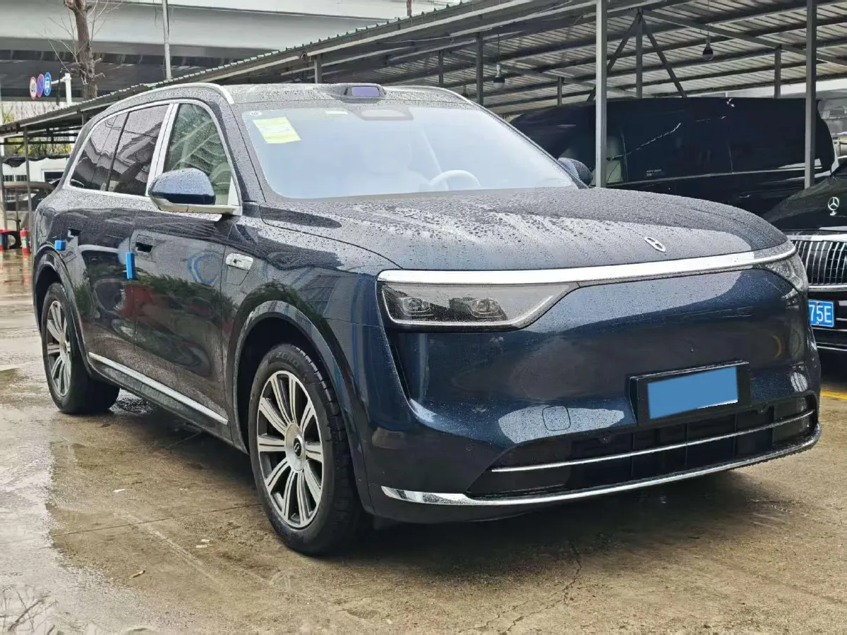 2025 AITO AITO M8 REEV 160HP REEV 53.4KWH,autocango,china used car exporter,china ev exporter,chinese used car exporter,chinese used ev exporter