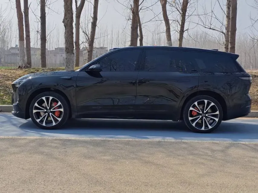 2024 Porsche Macan All-Electric BEV 100KWH,autocango,china used car exporter,china ev exporter,chinese used car exporter,chinese used ev exporter