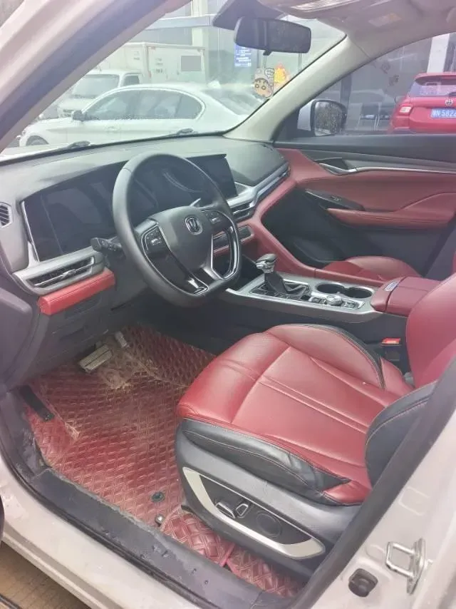 2022 ChangAn CS75 Plus 1.5T 178HP L4 6AT,autocango,china used car exporter,china ev exporter,chinese used car exporter,chinese used ev exporter