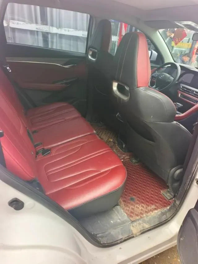 2022 ChangAn CS75 Plus 1.5T 178HP L4 6AT,autocango,china used car exporter,china ev exporter,chinese used car exporter,chinese used ev exporter