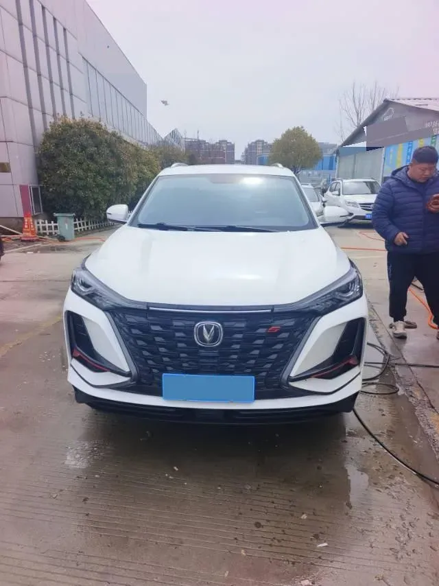 2022 ChangAn CS75 Plus 1.5T 178HP L4 6AT,autocango,china used car exporter,china ev exporter,chinese used car exporter,chinese used ev exporter