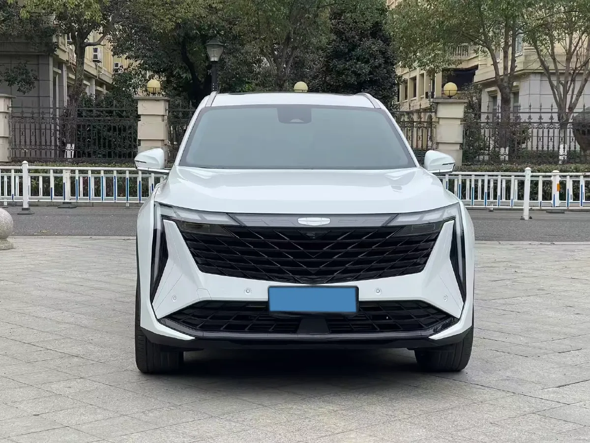 2023 Geely StarRay 2.0T 218HP L4 7DCT,autocango,china used car exporter,china ev exporter,chinese used car exporter,chinese used ev exporter