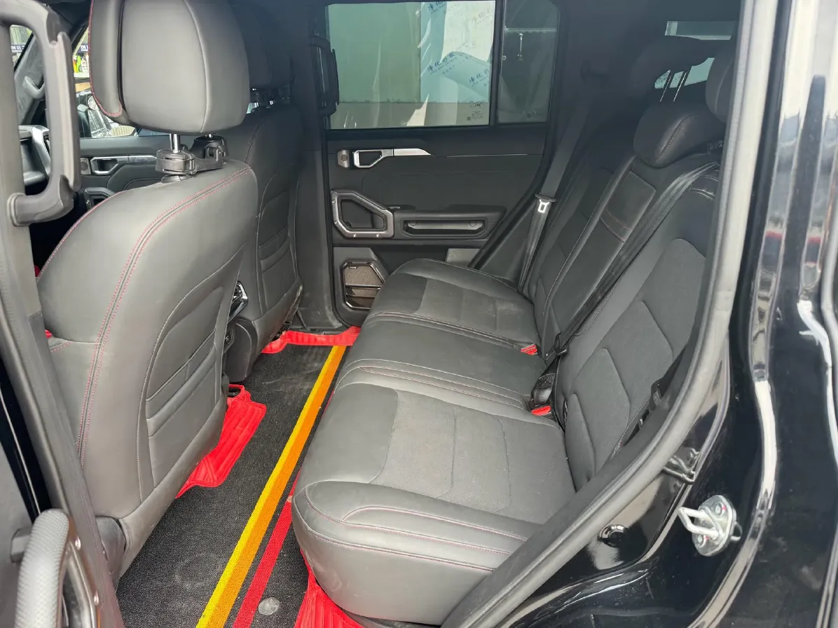 2023 Jetour Traveller 2.0T 254HP L4 7DCT,autocango,china used car exporter,china ev exporter,chinese used car exporter,chinese used ev exporter