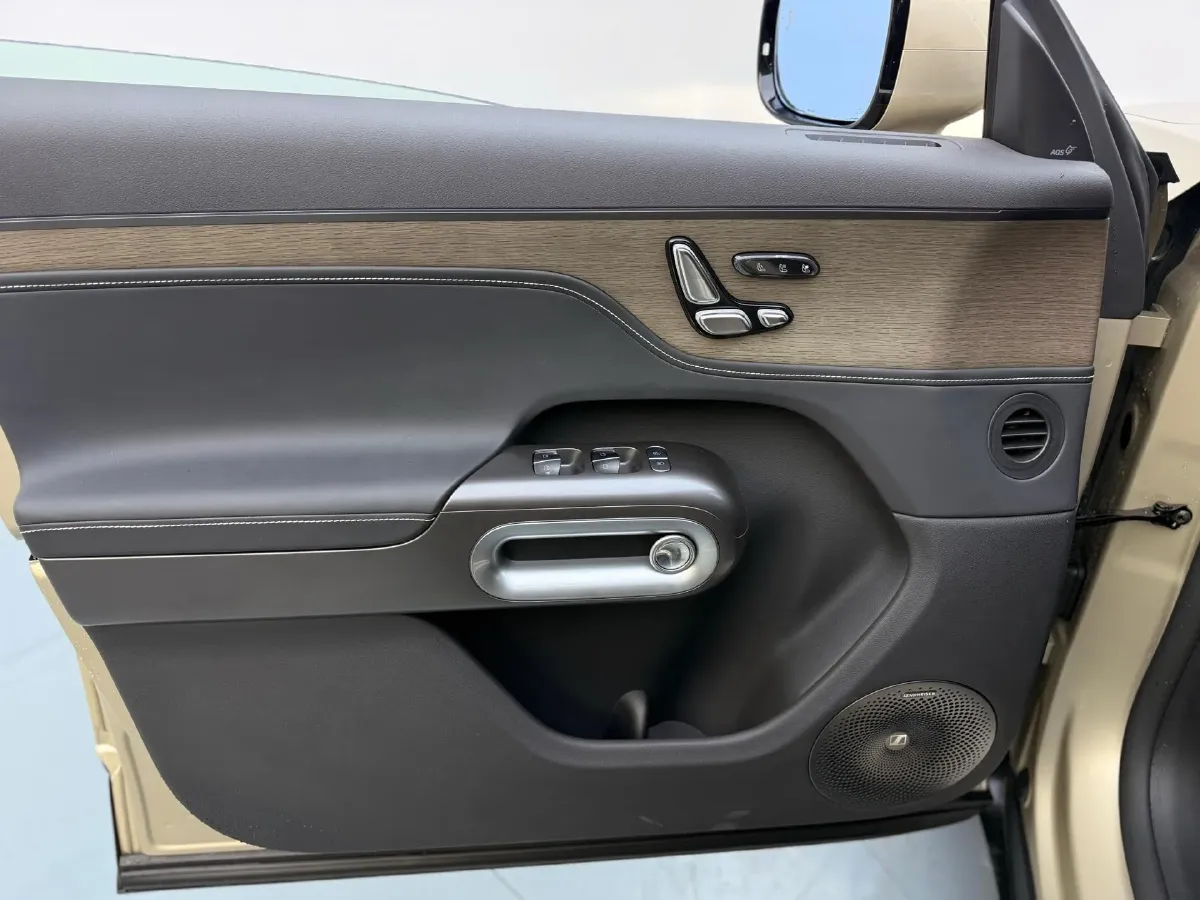 2024 Smart smart Elf 5 BEV 76KWH,autocango,china used car exporter,china ev exporter,chinese used car exporter,chinese used ev exporter