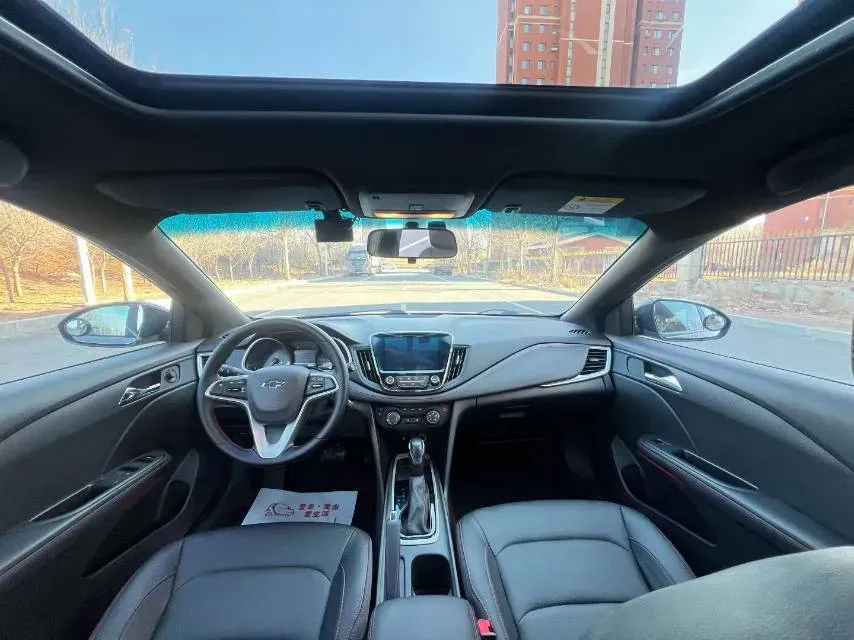 2020 Chevrolet Monza 1.3T 163HP L3 6AT,autocango,china used car exporter,china ev exporter,chinese used car exporter,chinese used ev exporter