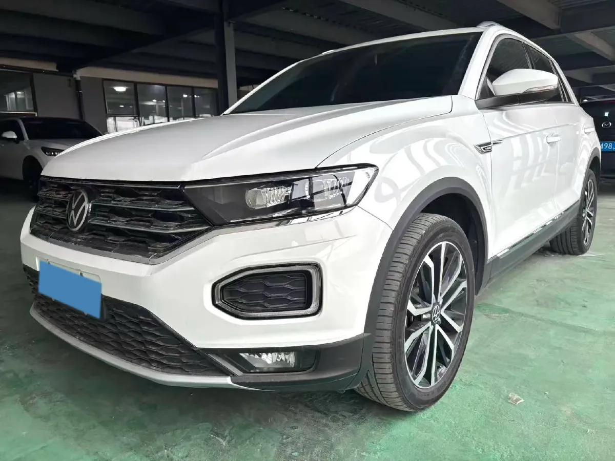 2022 Volkswagen T-Roc 1.4T 150HP L4 7DCT,autocango,china used car exporter,china ev exporter,chinese used car exporter,chinese used ev exporter