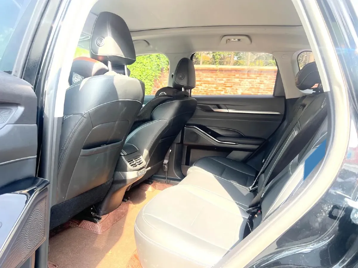 2024 Haval H6 1.5T 184HP L4 7DCT,autocango,china used car exporter,china ev exporter,chinese used car exporter,chinese used ev exporter