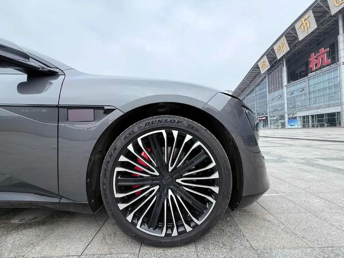 2026 Avatr 12 BEV,autocango,china used car exporter,china ev exporter,chinese used car exporter,chinese used ev exporter