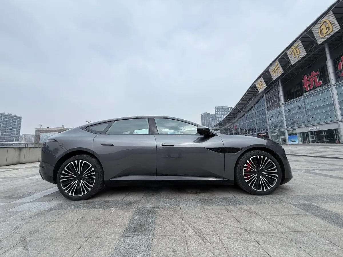 2026 Avatr 12 BEV,autocango,china used car exporter,china ev exporter,chinese used car exporter,chinese used ev exporter