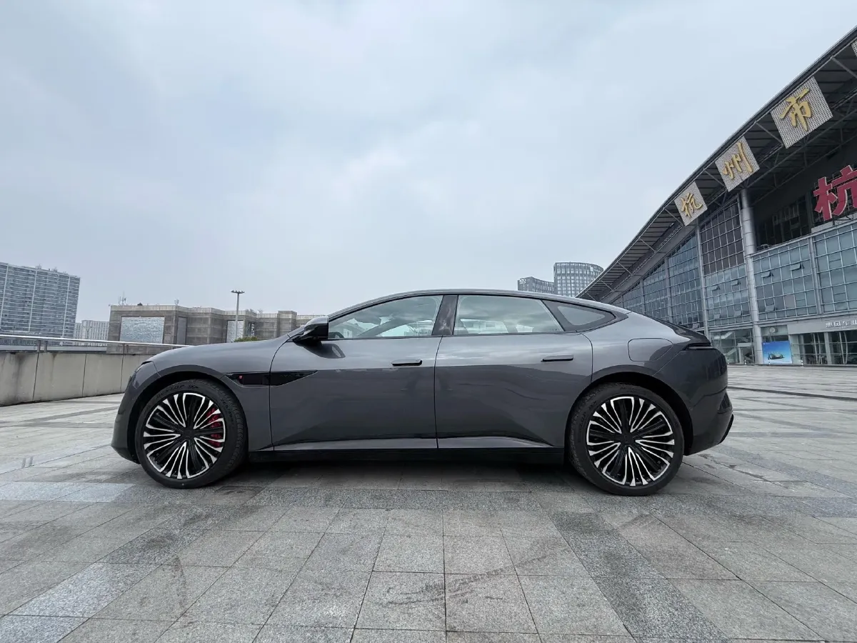 2026 Avatr 12 BEV,autocango,china used car exporter,china ev exporter,chinese used car exporter,chinese used ev exporter