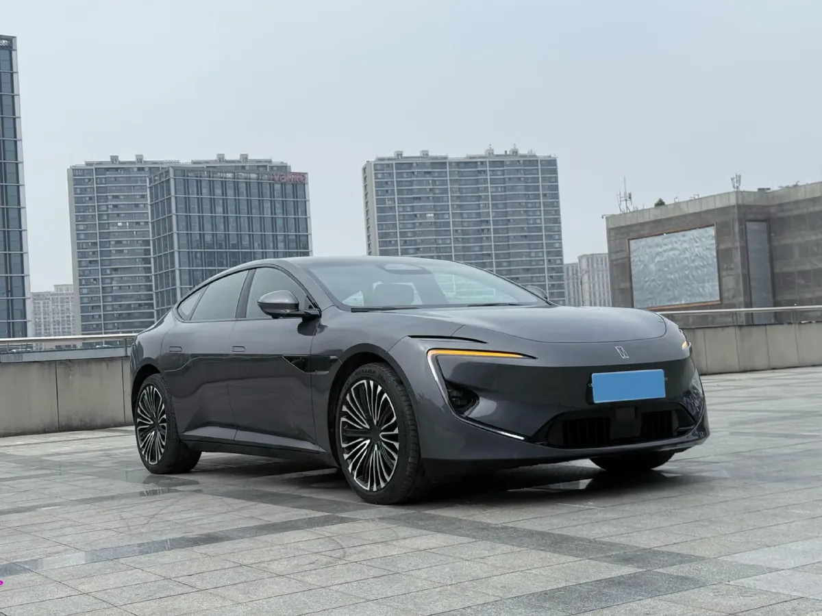 2026 Avatr 12 BEV,autocango,china used car exporter,china ev exporter,chinese used car exporter,chinese used ev exporter