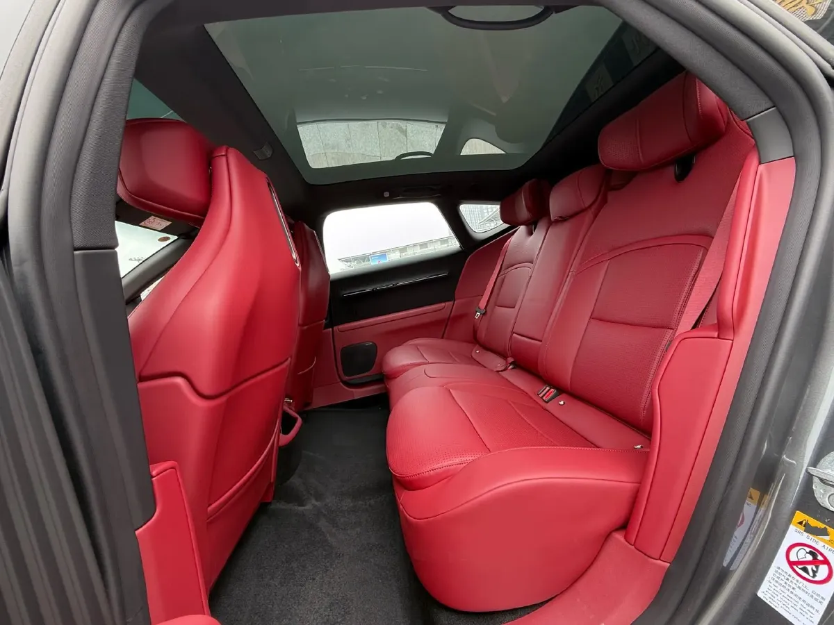 2026 Avatr 12 BEV,autocango,china used car exporter,china ev exporter,chinese used car exporter,chinese used ev exporter