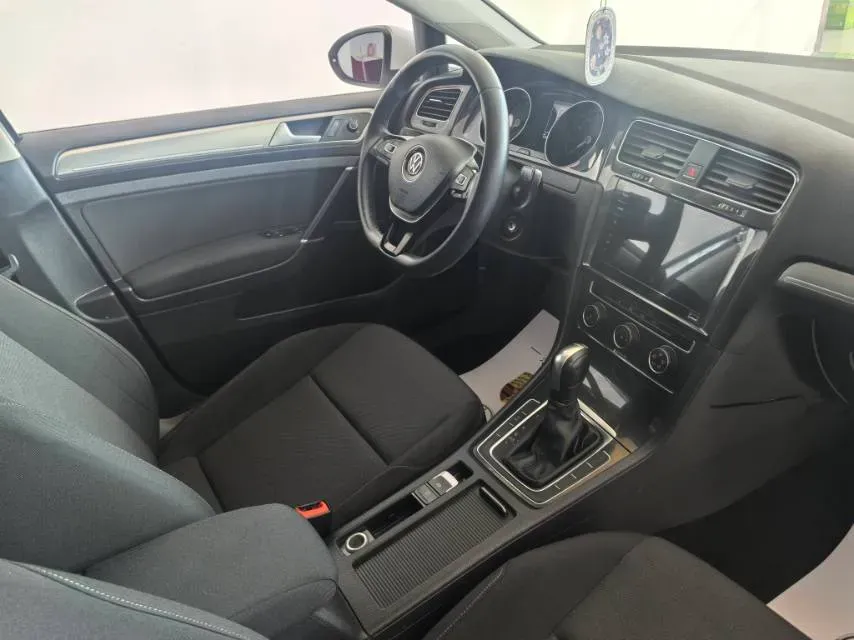 2020 Volkswagen Golf 1.2T 116HP L4 7DCT,autocango,china used car exporter,china ev exporter,chinese used car exporter,chinese used ev exporter