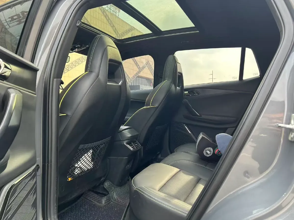 2023 LYNK&CO 06 1.5T 181HP L4 7DCT,autocango,china used car exporter,china ev exporter,chinese used car exporter,chinese used ev exporter