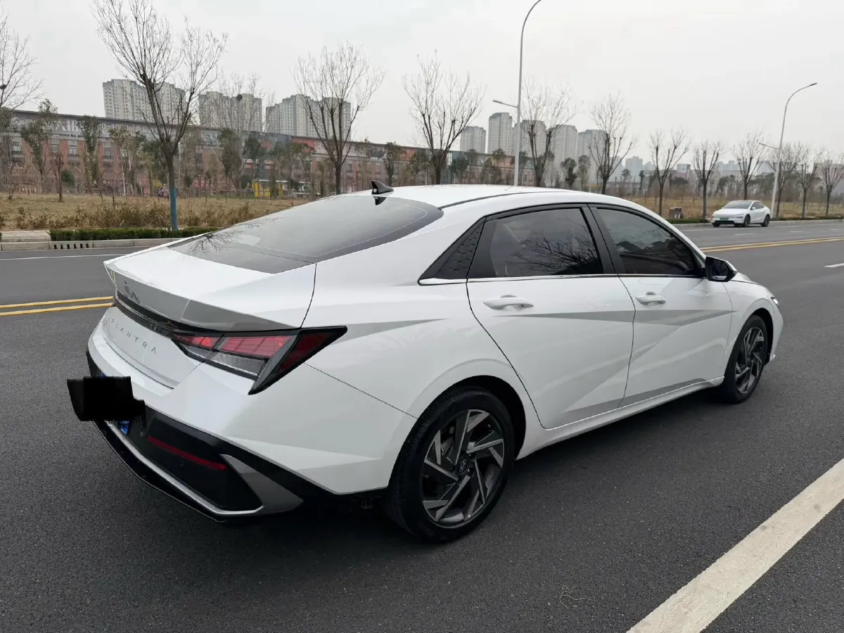 2023 Hyundai Elantra 1.5L 115HP L4 CVT,autocango,china used car exporter,china ev exporter,chinese used car exporter,chinese used ev exporter